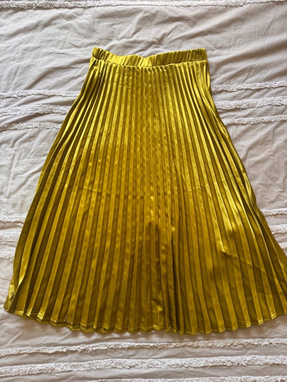 Haute Monde Chartreuse Yellow Accordion Pleated Midi Skirt Small S
